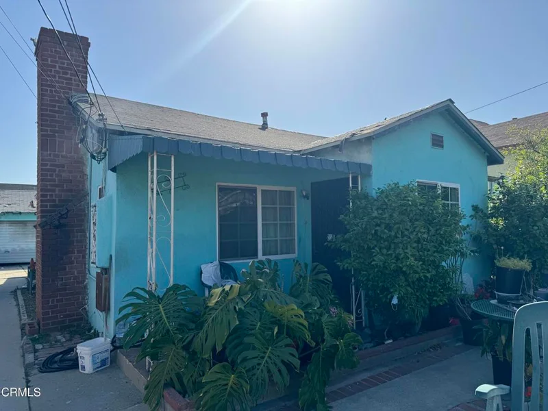 8731 Lehigh Avenue, Sun Valley, CA 91352