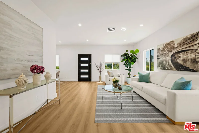 4229 Campbell Drive, Los Angeles, CA 90066
