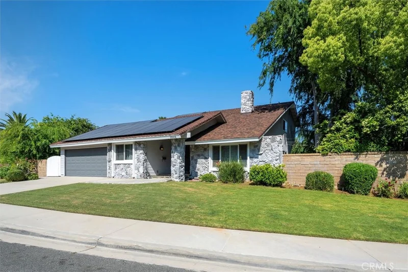 25516 Via Brava, Valencia, CA 91355