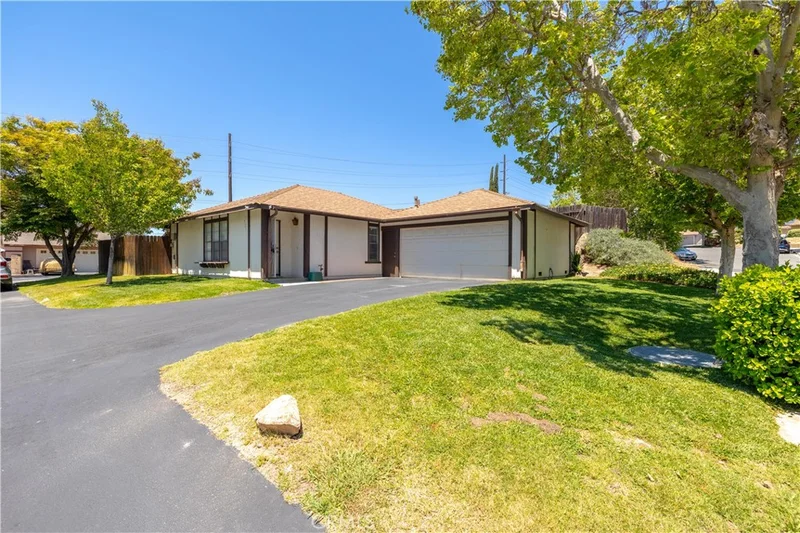 41251 Via Aguila, Temecula, CA 92591