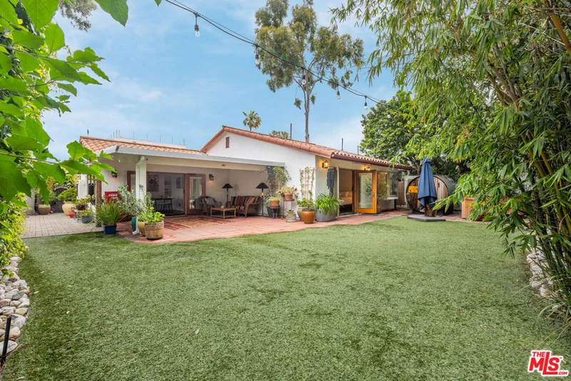 11348 Mccune Avenue, Los Angeles, CA 90066