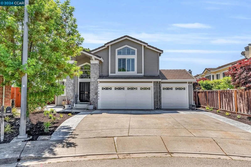 905 Country Creek Ct, San Ramon, CA 94582