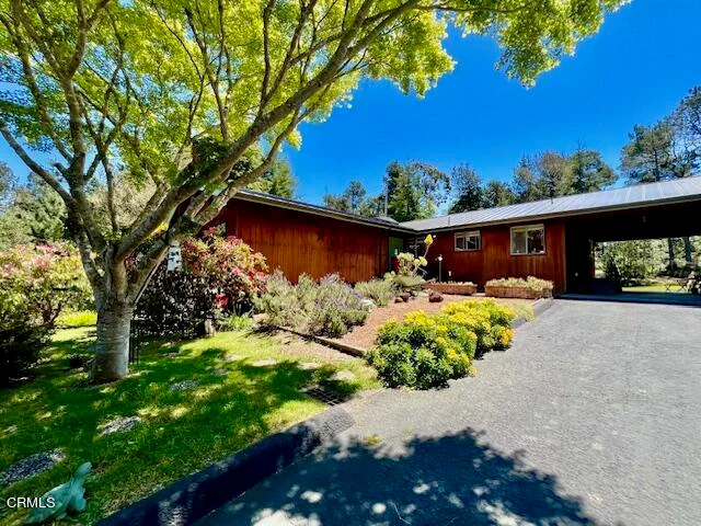 30087 Simpson Lane, Fort Bragg, CA 95437