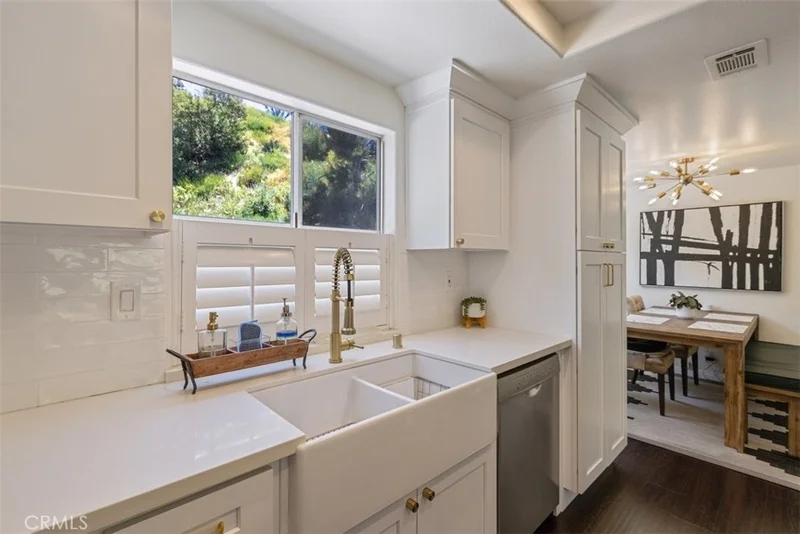 4345 Freedom Drive C, Calabasas, CA 91302