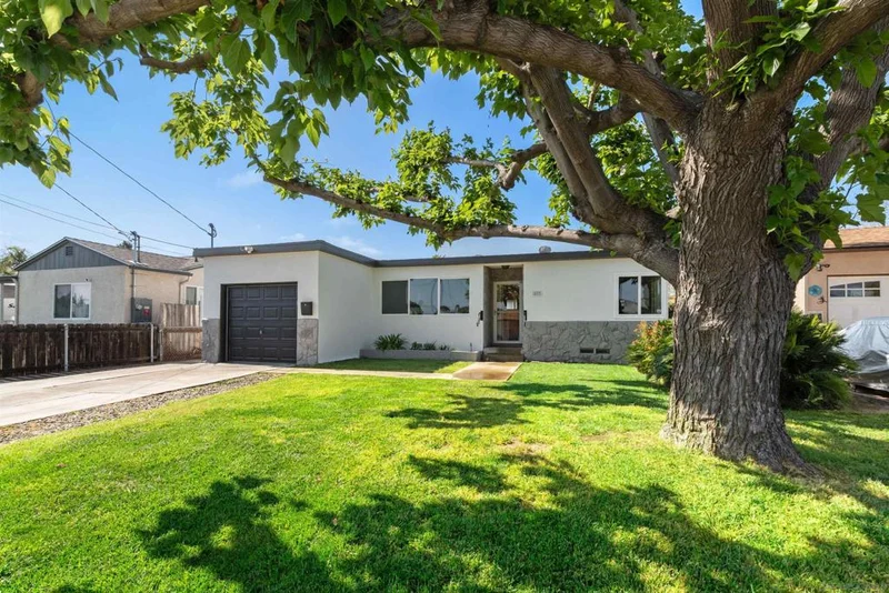 457 Gardner St, El Cajon, CA 92020