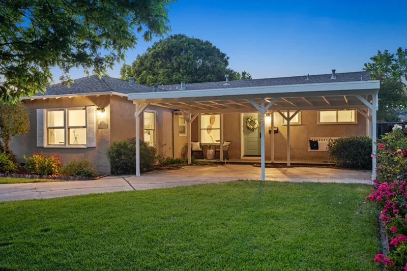 2267 Peachtree Lane, San Jose, CA 95128