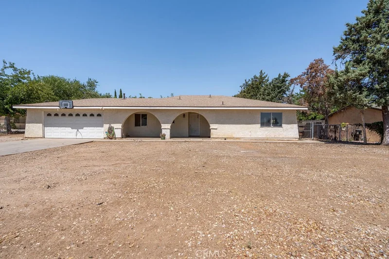 9112 11th Avenue, Hesperia, CA 92345