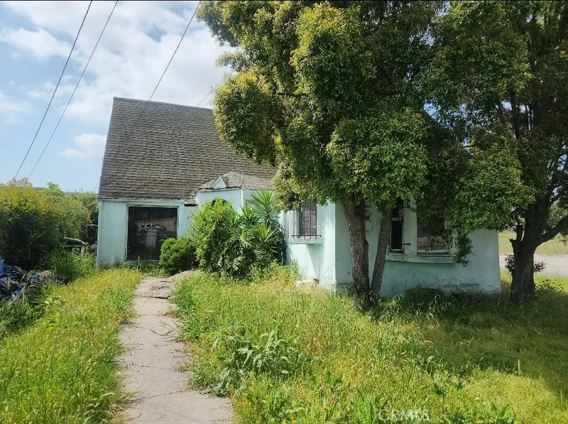 452 Laconia Boulevard, Los Angeles, CA 90061