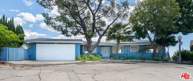 6228 Rockcliff Drive, Los Angeles, CA 90068
