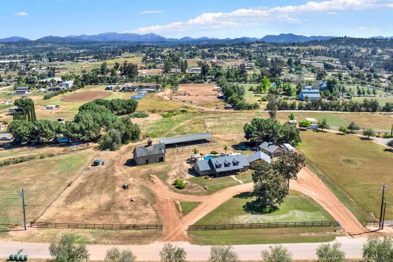 786 Rancho Trail, Ramona, CA 92065