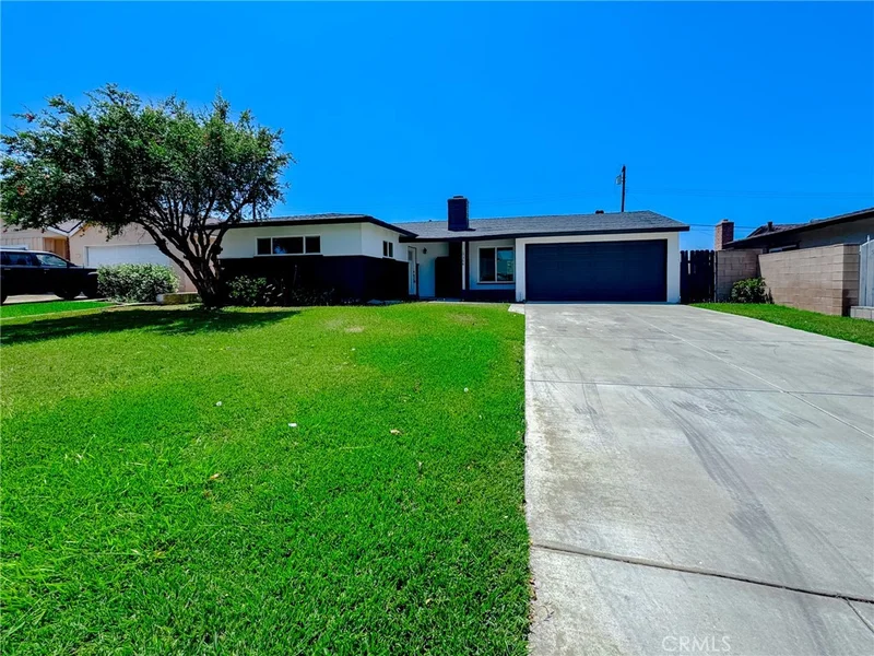 10366 Cochran Avenue, Riverside, CA 92505
