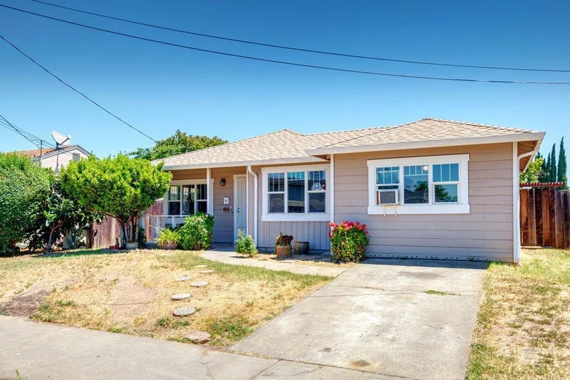 456 Adelle Street, Livermore, CA 94551