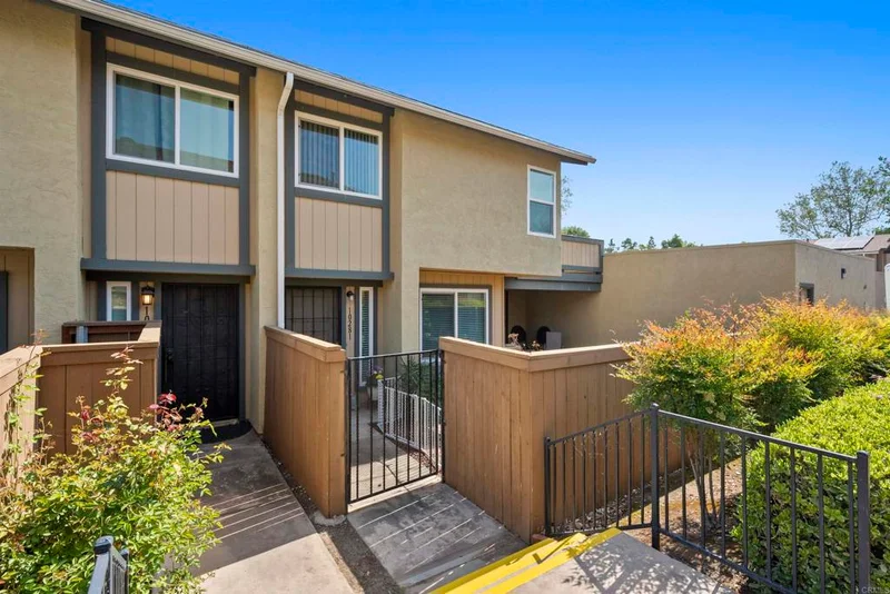 10281 Kerrigan Street, Santee, CA 92071