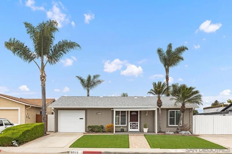 8572 Flanders Dr., San Diego, CA 92126