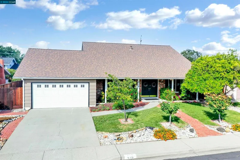 910 Hastings Drive, Concord, CA 94518
