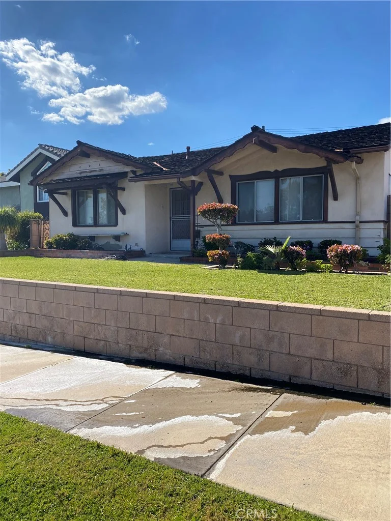 1013 N Scott Road, Montebello, CA 90640