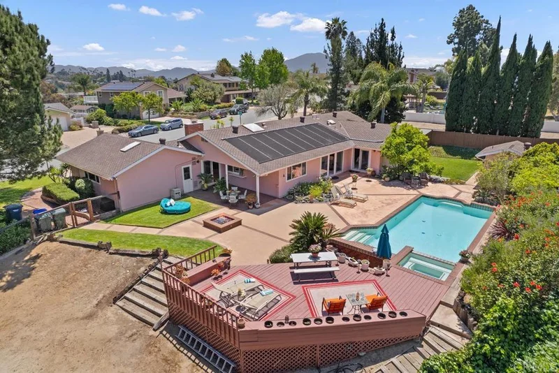 4664 Lawler Court, La Mesa, CA 91941