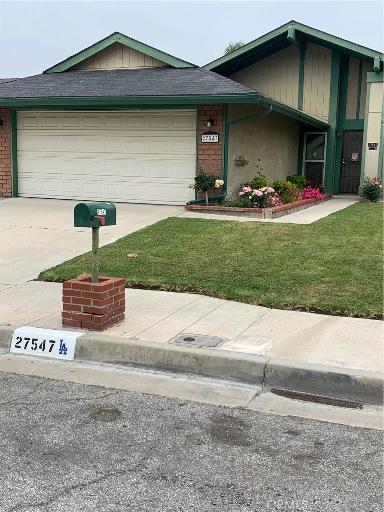 27547 Raindance Place, Saugus, CA 91350