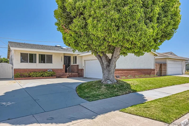 5482 Brunswick Ave, San Diego, CA 92120
