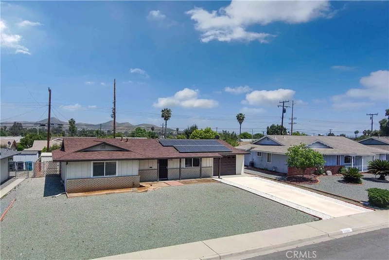 25961 Coombe Hill Drive, Menifee, CA 92586