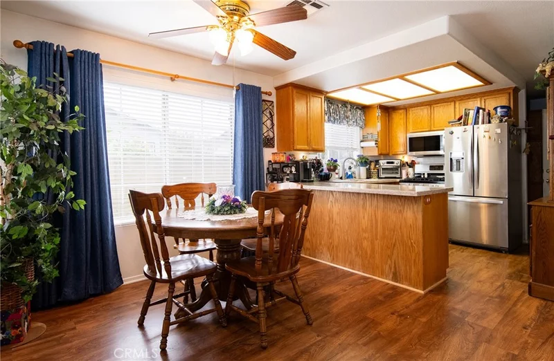 7880 Stewart And Gray Road, Downey, CA 90241