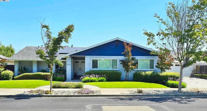 510 Escondido Cir, Livermore, CA 94550