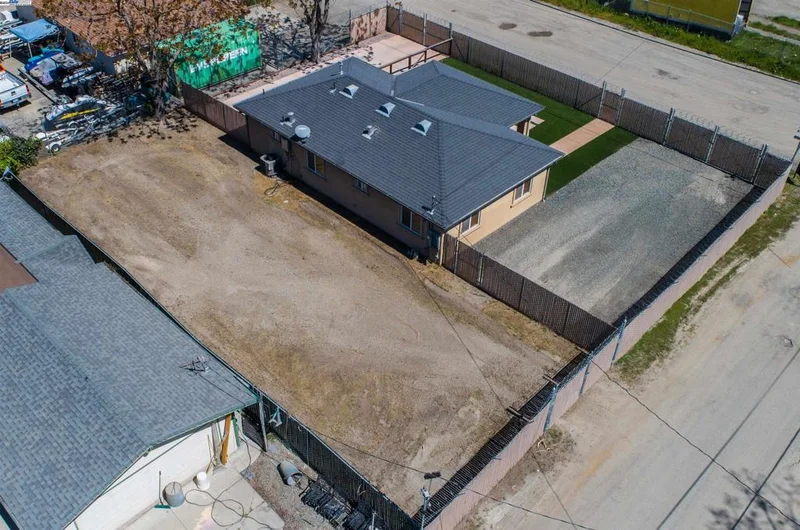 420 Franklin Ln, Livermore, CA 94551