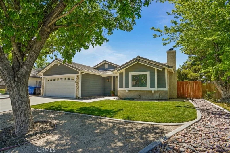 43023 21st Street W, Lancaster, CA 93536