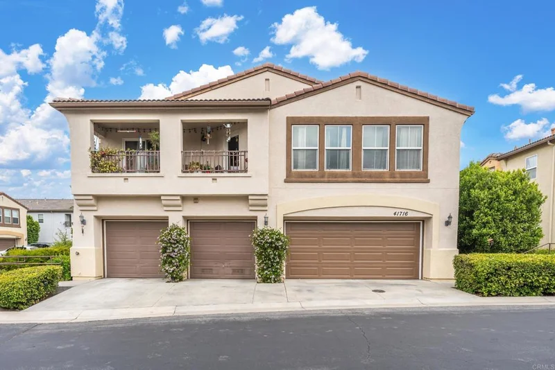 41716 Timberwood Ave. 3, Murrieta, CA 90902