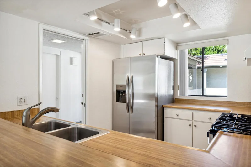 1865 N Via Miraleste 1823, Palm Springs, CA 92262