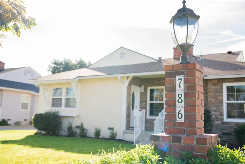 786 W Griswold Road, Covina, CA 91722
