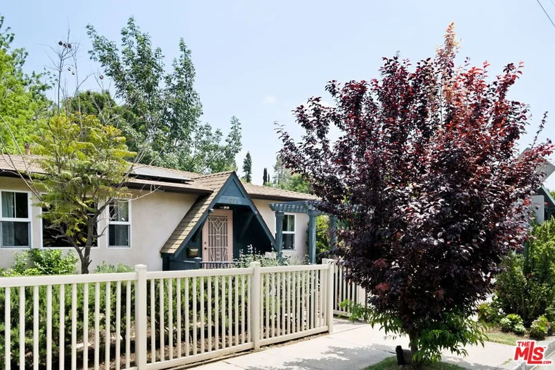 1006 N Avenue 50, Los Angeles, CA 90042