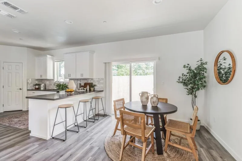 5443 Clint Place, Sacramento, CA 95838