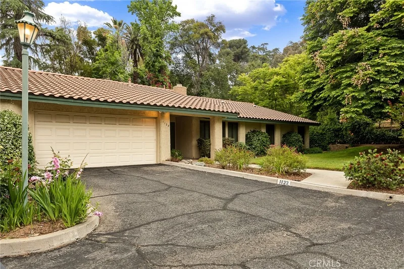 1123 Kimberly Place, Redlands, CA 92373