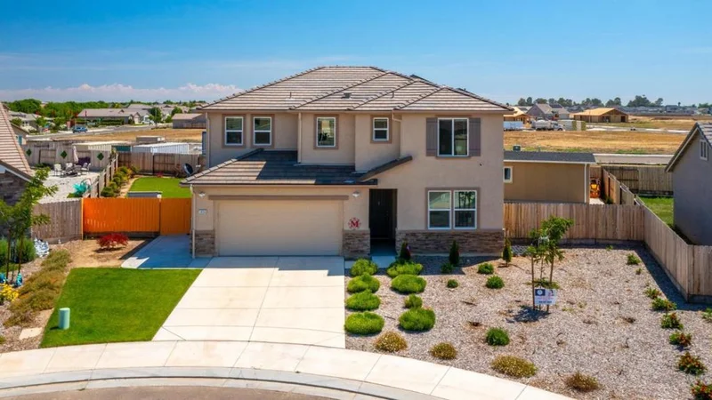 1856 Morro Court, Los Banos, CA 93635