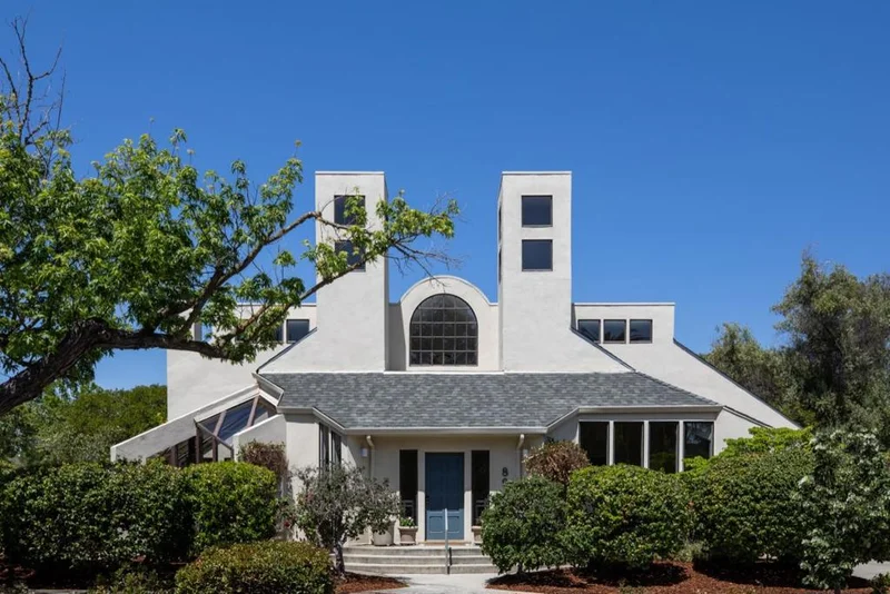 890 California Avenue, Palo Alto, CA 94306