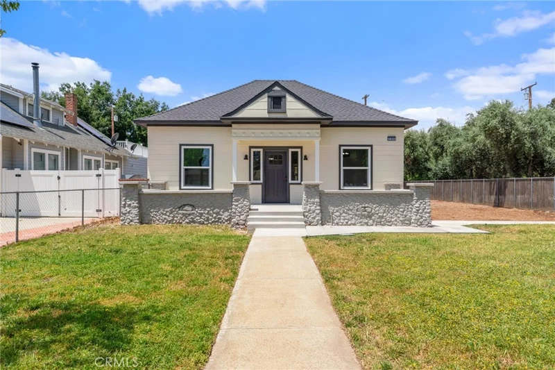 789 Euclid Avenue, Beaumont, CA 92223