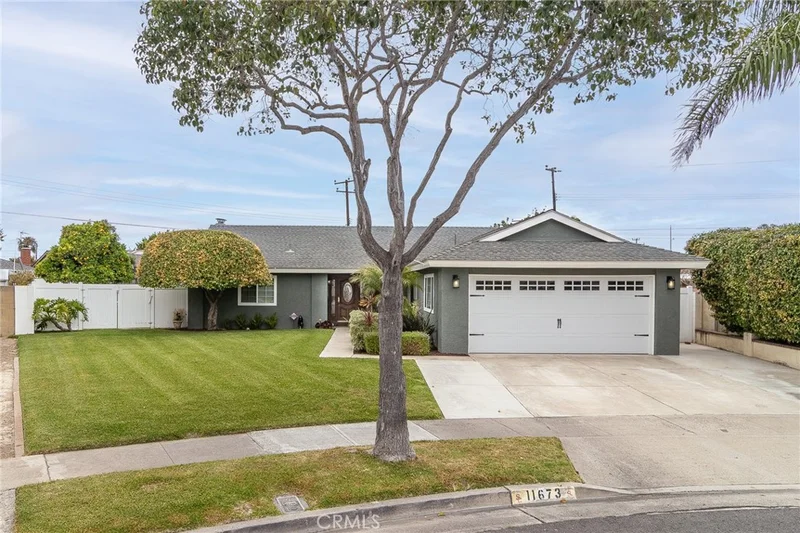 11673 Iris Avenue, Fountain Valley, CA 92708