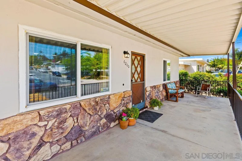 6200 Severin, La Mesa, CA 91942