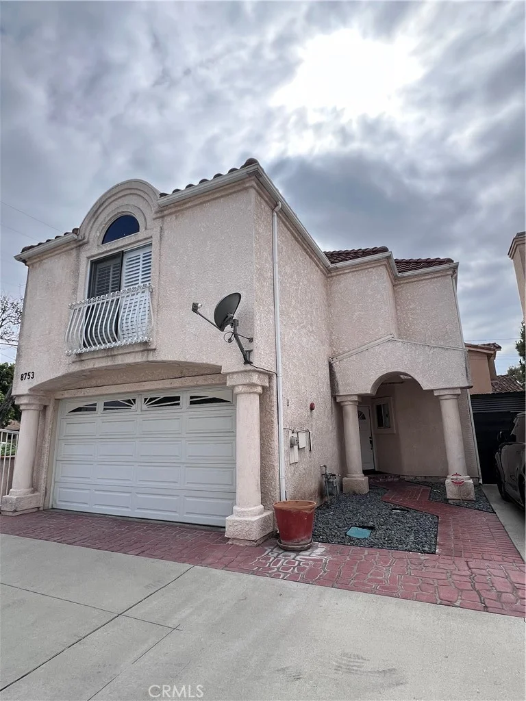 8753 Cedar Street, Bellflower, CA 90706