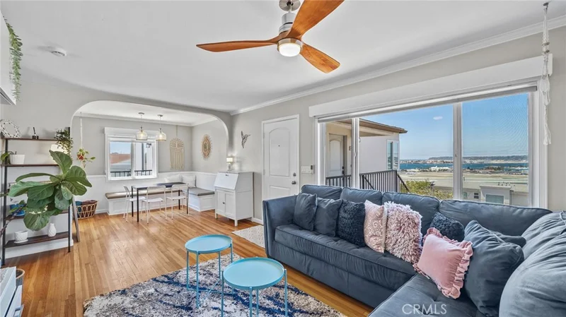 3013 Columbia Street, San Diego, CA 92103