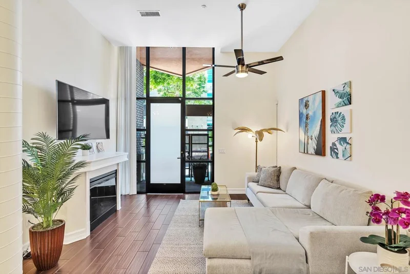 1225 Island Ave 105, San Diego, CA 92101