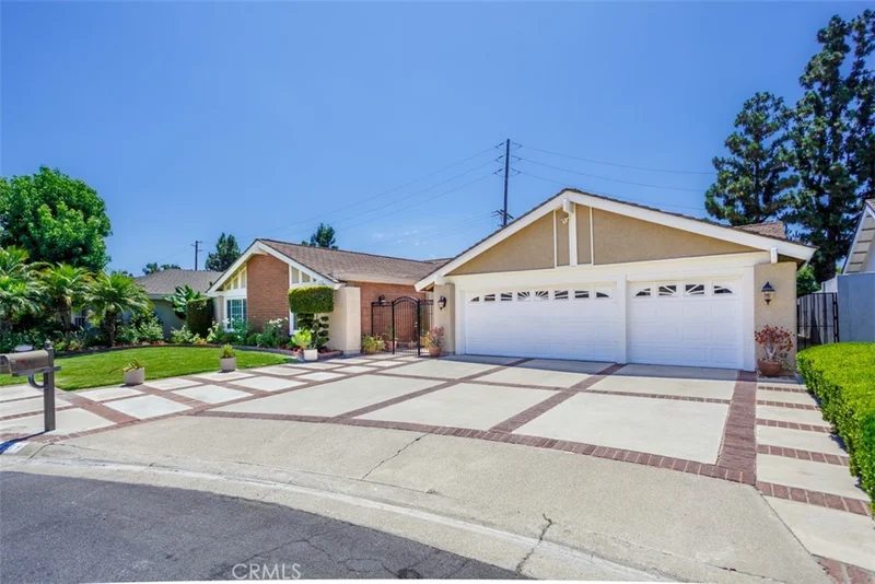 10231 Robin Hood Circle, Villa Park, CA 92861