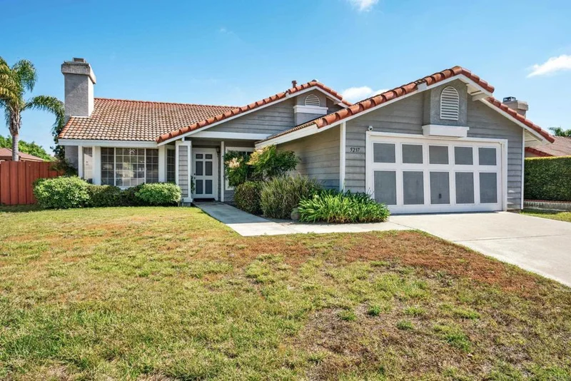 5237 Alamosa Park Drive, Oceanside, CA 92057