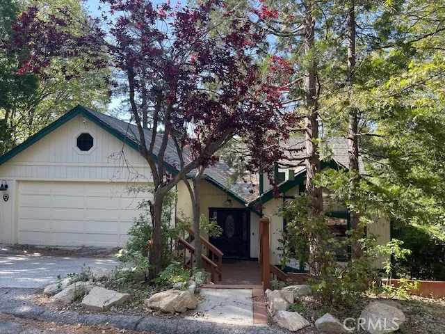27315 Maplewood Drive, Lake Arrowhead, CA 92352