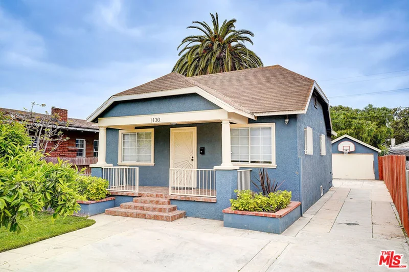 1130 W 69th Street, Los Angeles, CA 90044