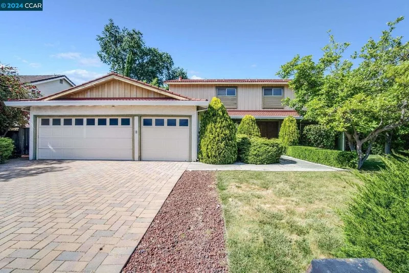 51 Hardester Ct, Danville, CA 94526