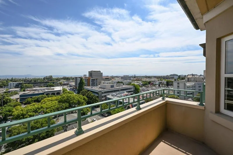 1 Baldwin Avenue 1008, San Mateo, CA 94401