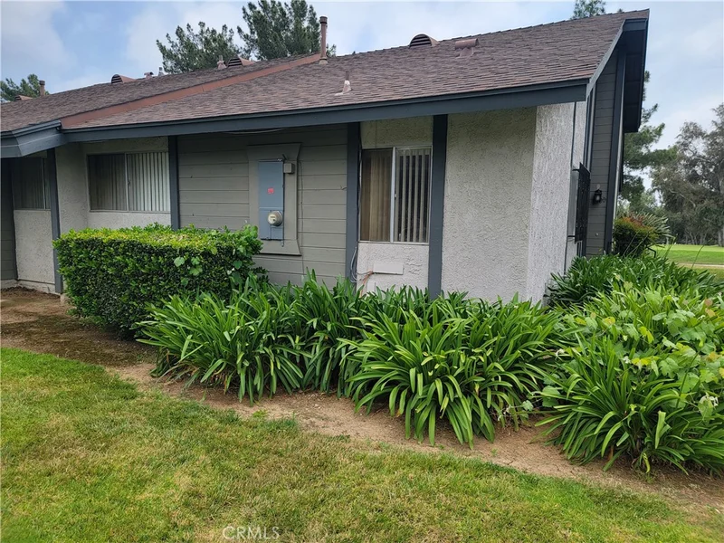 6300 Avenue Juan Diaz, Jurupa Valley, CA 92509