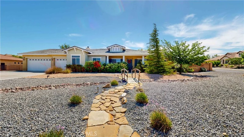 12305 Macintosh Street, Apple Valley, CA 92308